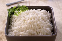 Riz long cuit et assaisonné
