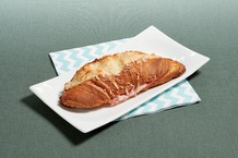 Croissant au jambon fromage