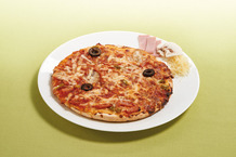 Pizza jambon-champignon-fromage