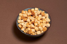 Croûton cube à l'ail
